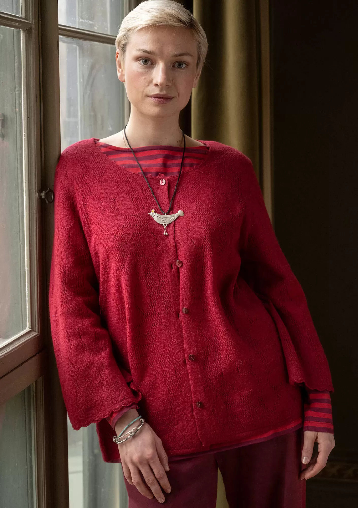 Gudrun Sjödén Reikäneuloksinen neuletakki "Blomstra" huovutettua villaa- Neuletakit